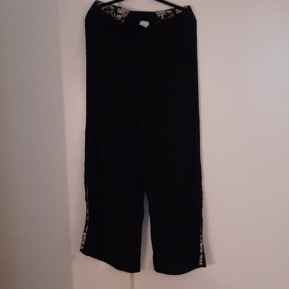 Pants - Picture 3 of 3